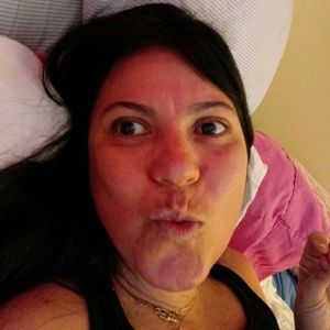 Meet your Posher, Daniela